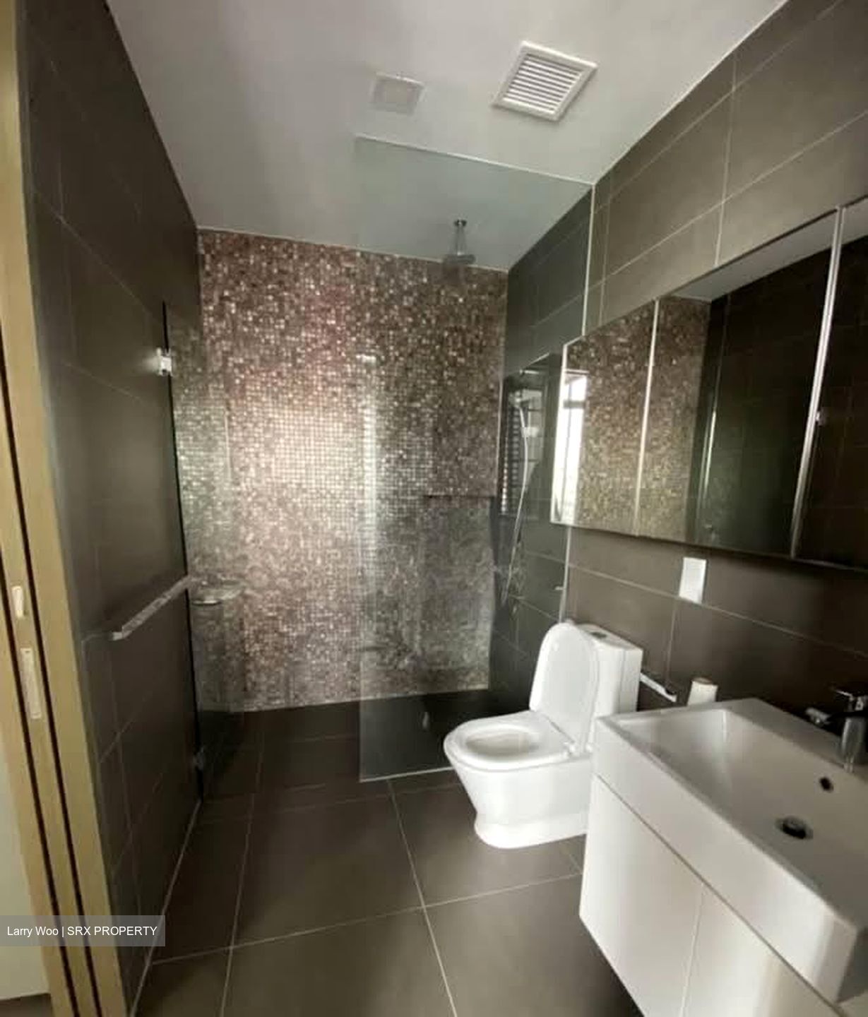 Katong Regency (D15), Apartment #581176431